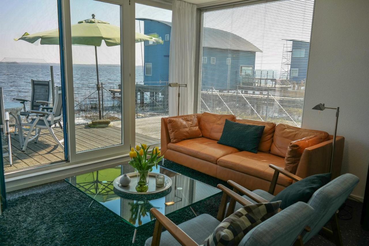 6 Pers. Waterfront Home Seeblick, Equipped Stilt House On The Water Anjum Exteriér fotografie