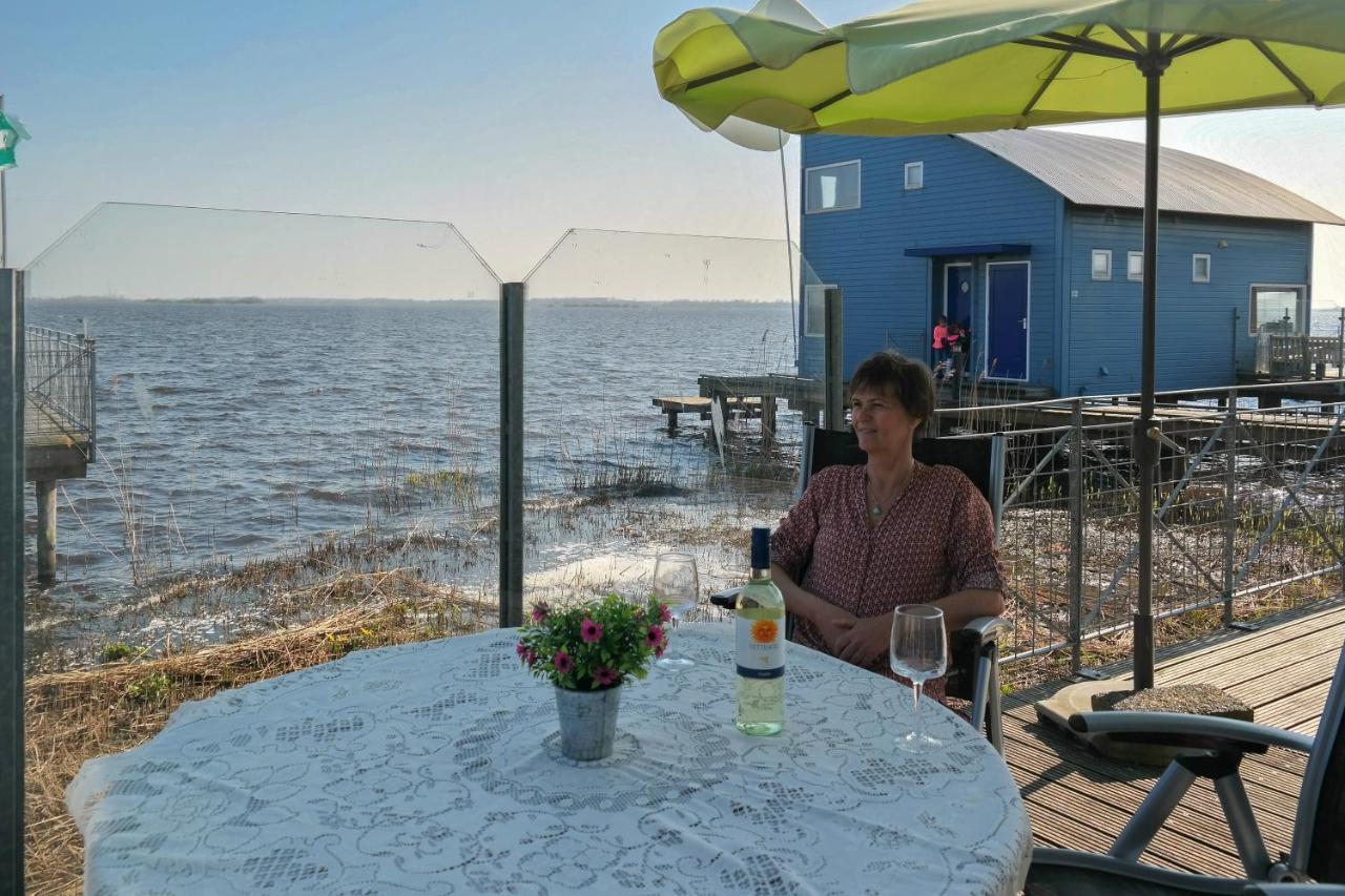 6 Pers. Waterfront Home Seeblick, Equipped Stilt House On The Water Anjum Exteriér fotografie